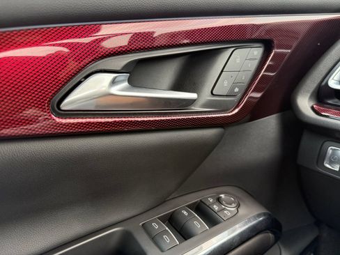 Used 2024 Chevrolet Traverse RS w/ LPO, Floor Liner Package AWD/4WD image 27