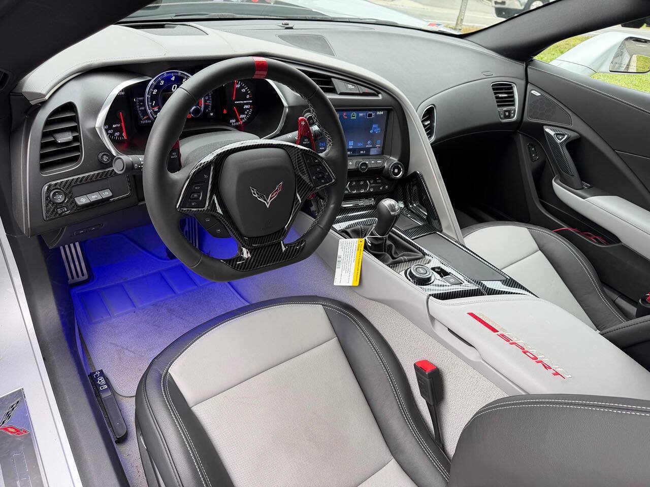 Used 2019 Chevrolet Corvette Grand Sport RWD image 12