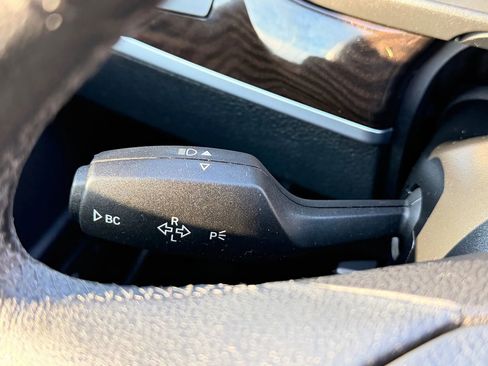 Used 2014 BMW 528i xDrive Sedan image 36