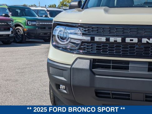 New 2025 Ford Bronco Sport Outer Banks AWD/4WD image 10
