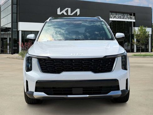 Certified 2025 Kia Sorento S w/ Panoramic Sunroof Package FWD image 5
