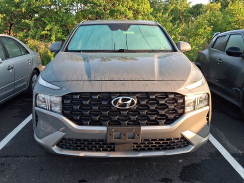 Used 2023 Hyundai Santa Fe SE AWD/4WD image 2