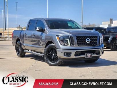 Used 2018 Nissan Titan SV w/ SV Convenience Package
