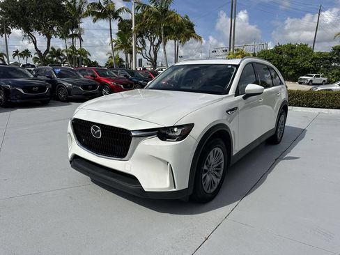 Used 2024 MAZDA CX-90 Plug-In Hybrid w/ Preferred AWD/4WD image 9