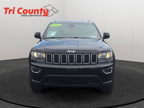 Used 2020 Jeep Grand Cherokee Laredo AWD/4WD image 2