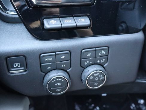 New 2026 Chevrolet Silverado 1500 ZR2 AWD/4WD image 16