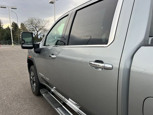 New 2026 GMC Sierra 3500 Denali w/ Denali Reserve Package AWD/4WD image 10