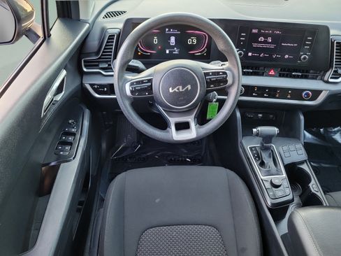 Used 2023 Kia Sportage LX FWD image 12