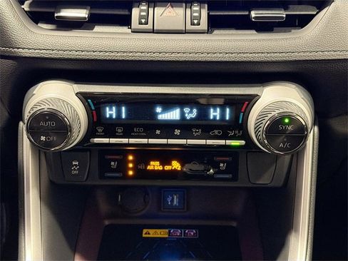New 2025 Toyota RAV4 Limited image 13