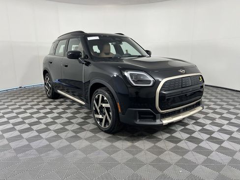 New 2025 MINI Cooper Countryman SE image 6