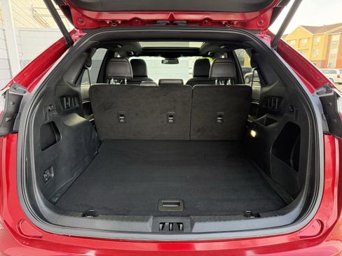 Used 2023 Ford Edge ST-Line w/ Class II Trailer Tow Package image 9