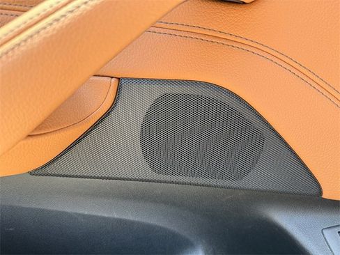 Used 2022 BMW 540i 540i image 13