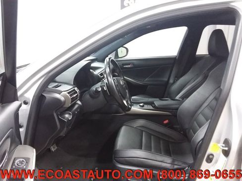 Used 2016 Lexus IS 350 image 10