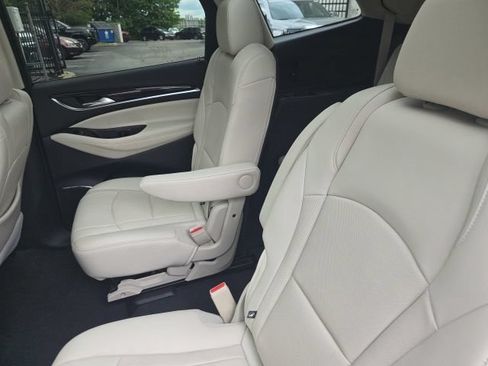 Used 2023 Buick Enclave Essence w/ Experience Buick Package FWD image 20