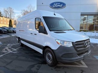 Used 2021 Mercedes-Benz Sprinter 2500 video 1