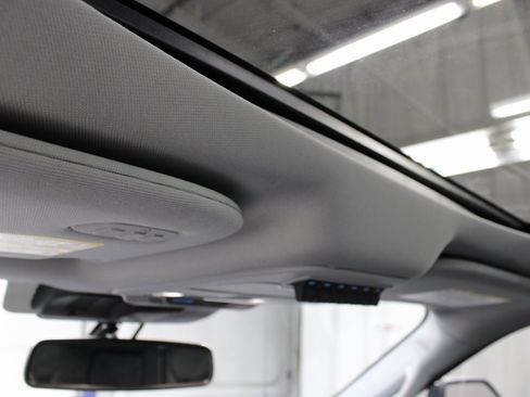 Used 2023 Ford F250 Lariat w/ Lariat Ultimate Package image 25