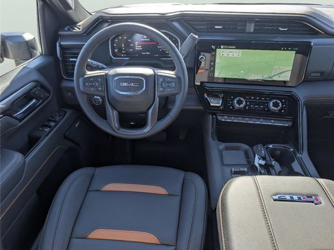 New 2026 GMC Sierra 2500 AT4 w/ AT4 Premium Plus Package image 23