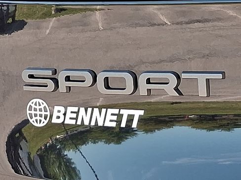 New 2026 Land Rover Range Rover Sport Dynamic SE AWD/4WD image 19