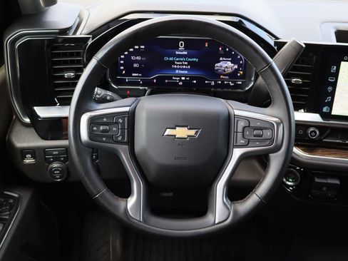 Certified 2025 Chevrolet Silverado 1500 LT image 12