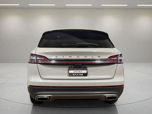 Certified 2023 Lincoln Nautilus Reserve w/ Equipment Group 201A image 4