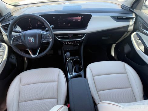 Used 2024 Buick Encore GX Avenir w/ Avenir Technology Package FWD image 25