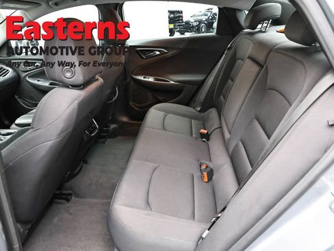 Used 2023 Chevrolet Malibu LT FWD image 21