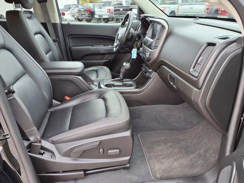 Used 2021 GMC Canyon AT4 image 12