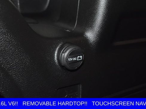 Used 2023 Jeep Wrangler Unlimited Sahara AWD/4WD image 14