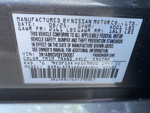 Used 2025 Nissan Sentra SV w/ All-Weather Package FWD image 37