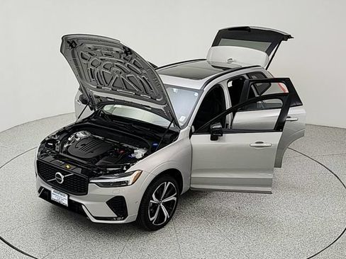 Used 2024 Volvo XC60 B5 Ultimate w/ Protection Package Premier AWD/4WD image 21