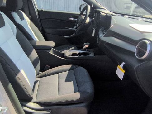 New 2026 Chevrolet Trax RS w/ Driver Confidence Package FWD image 27