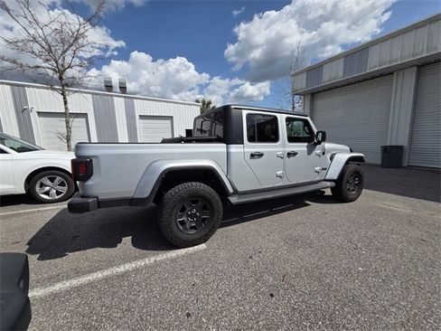 Used 2022 Jeep Gladiator Sport image 6