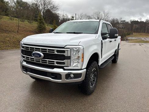 New 2026 Ford F350 XLT w/ Tremor Off-Road Package AWD/4WD image 8