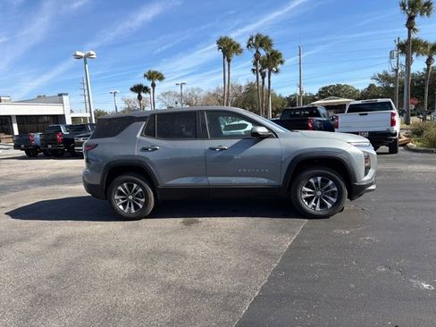 New 2026 Chevrolet Equinox LT image 17