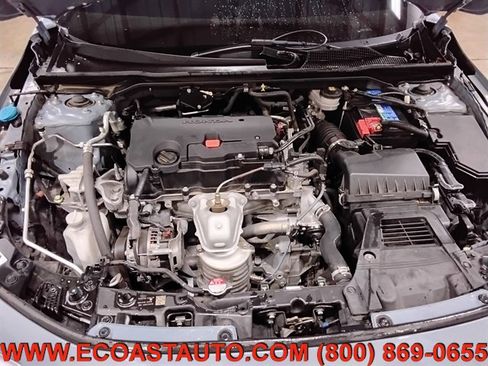 Used 2024 Honda Civic Sport image 9