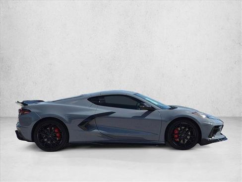 Used 2024 Chevrolet Corvette Stingray Preferred Cpe w/ Battery Protection Package RWD image 4