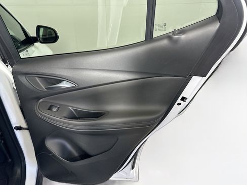 Used 2024 Buick Encore GX Preferred image 28