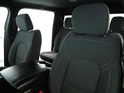 Certified 2021 RAM 1500 Big Horn image 4