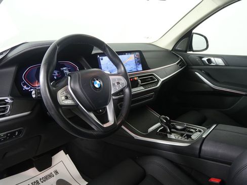 Used 2021 BMW X7 xDrive40i w/ Premium Package image 13