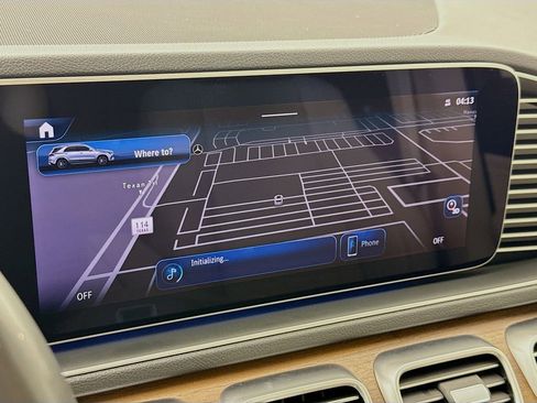 Used 2024 Mercedes-Benz GLE 350 4MATIC image 18