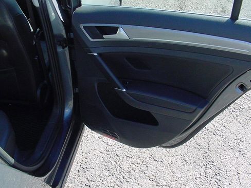 Used 2015 Volkswagen Golf TDI SE w/ Lighting Package image 37