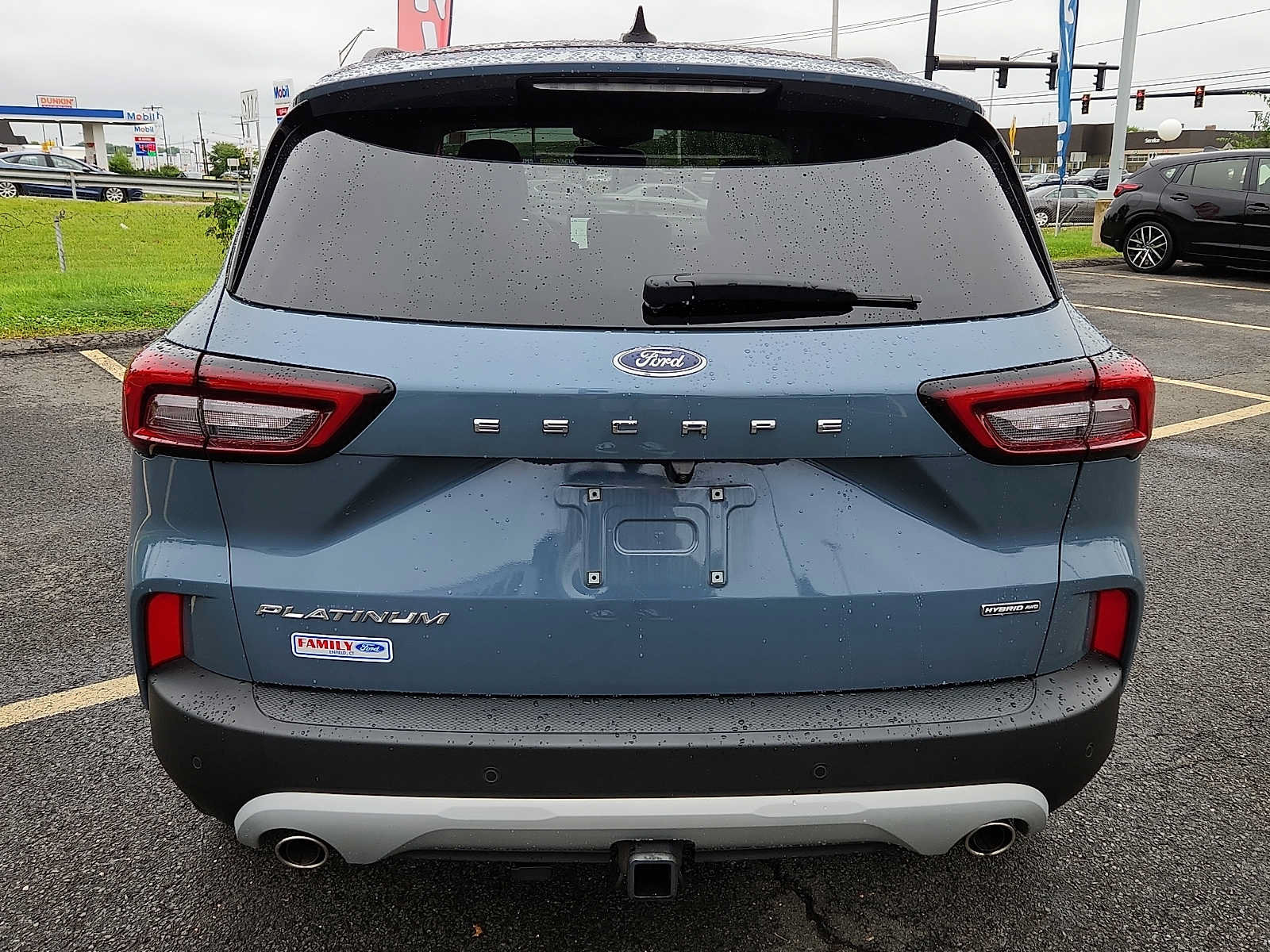 Used 2023 Ford Escape Platinum w/ Premium Technology Package AWD/4WD image 5
