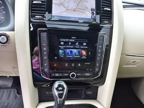 Used 2021 INFINITI QX80 Sensory w/ All-Season Package image 19