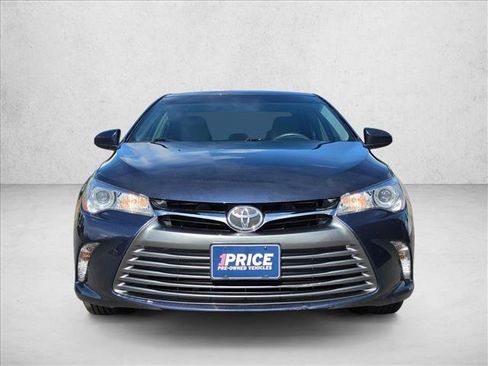 Used 2016 Toyota Camry LE FWD image 8