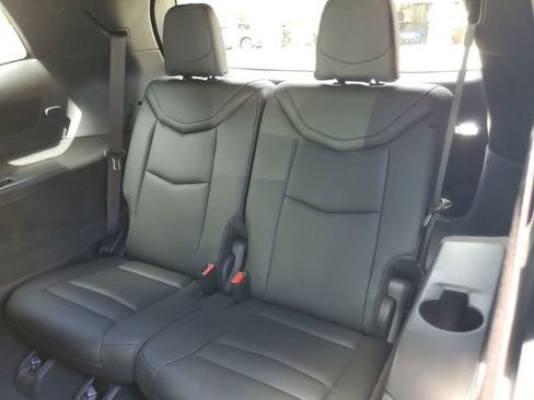 Certified 2023 Cadillac XT6 Sport w/ Technology Package image 10