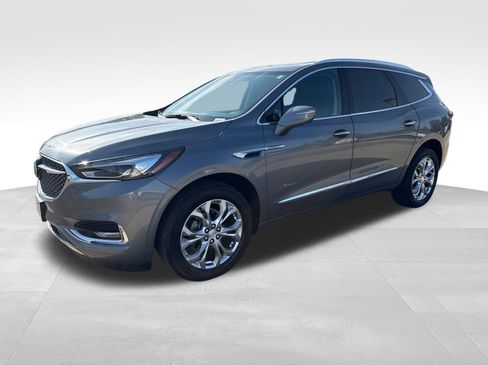 Used 2020 Buick Enclave Avenir w/ Avenir Technology Package AWD/4WD image 16