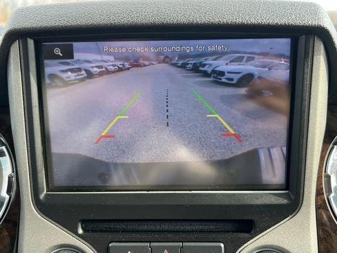 Used 2013 Ford F250 Platinum image 29