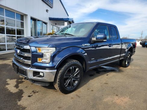 Used 2016 Ford F150 Lariat w/ Equipment Group 501A Mid image 5