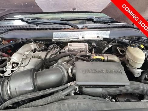 Used 2017 Chevrolet Silverado 3500 LT w/ LT Convenience Package image 5