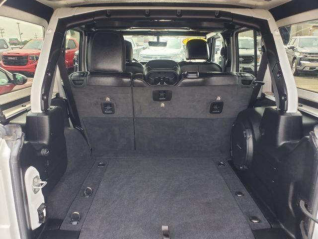 Used 2021 Jeep Wrangler Unlimited Sahara AWD/4WD image 31